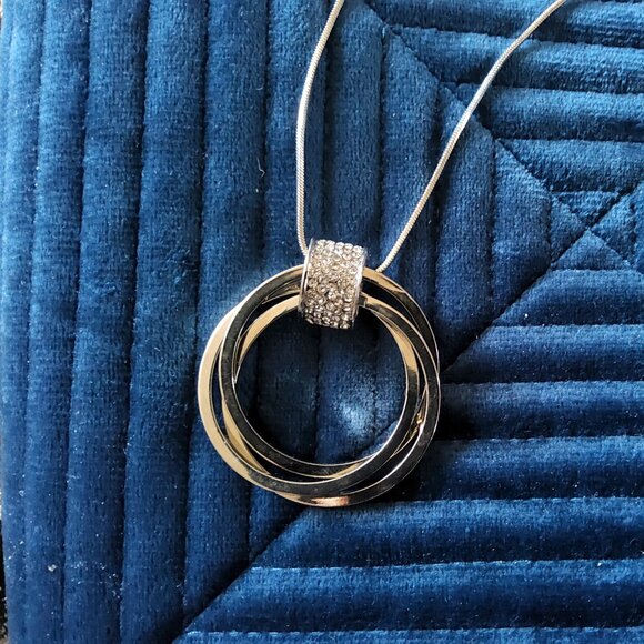 Christopher & Banks Necklace NWT - Picture 1 of 4